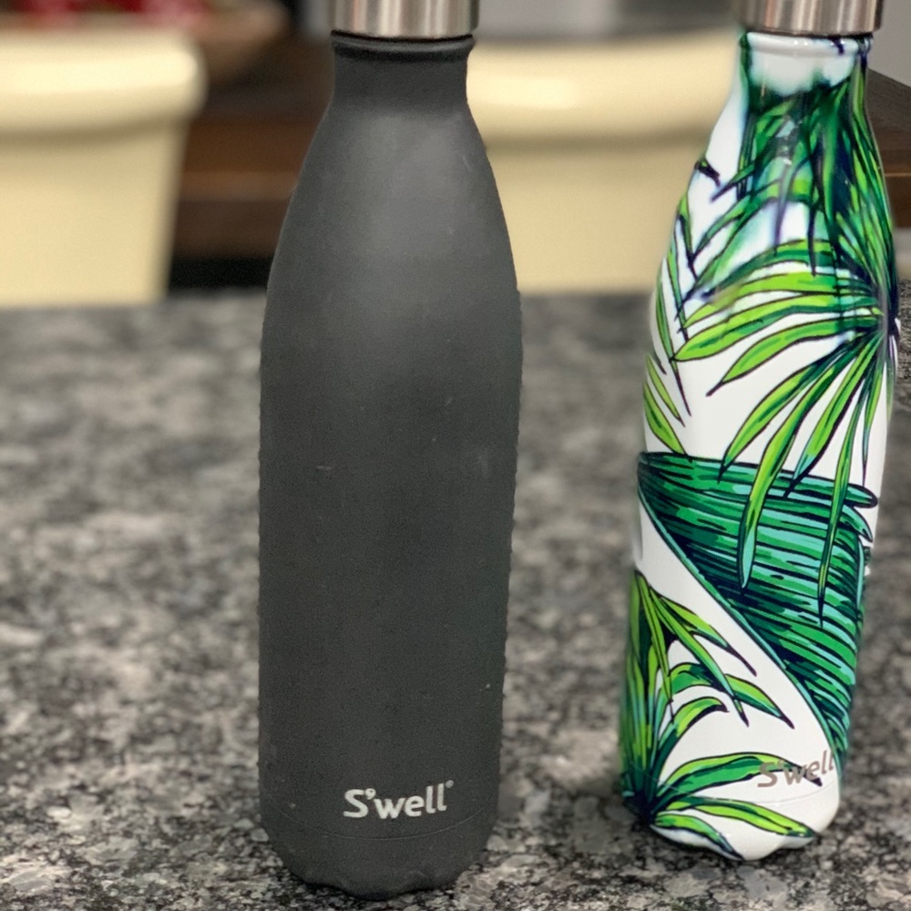Swell Bottles - Picture 3 of 7
